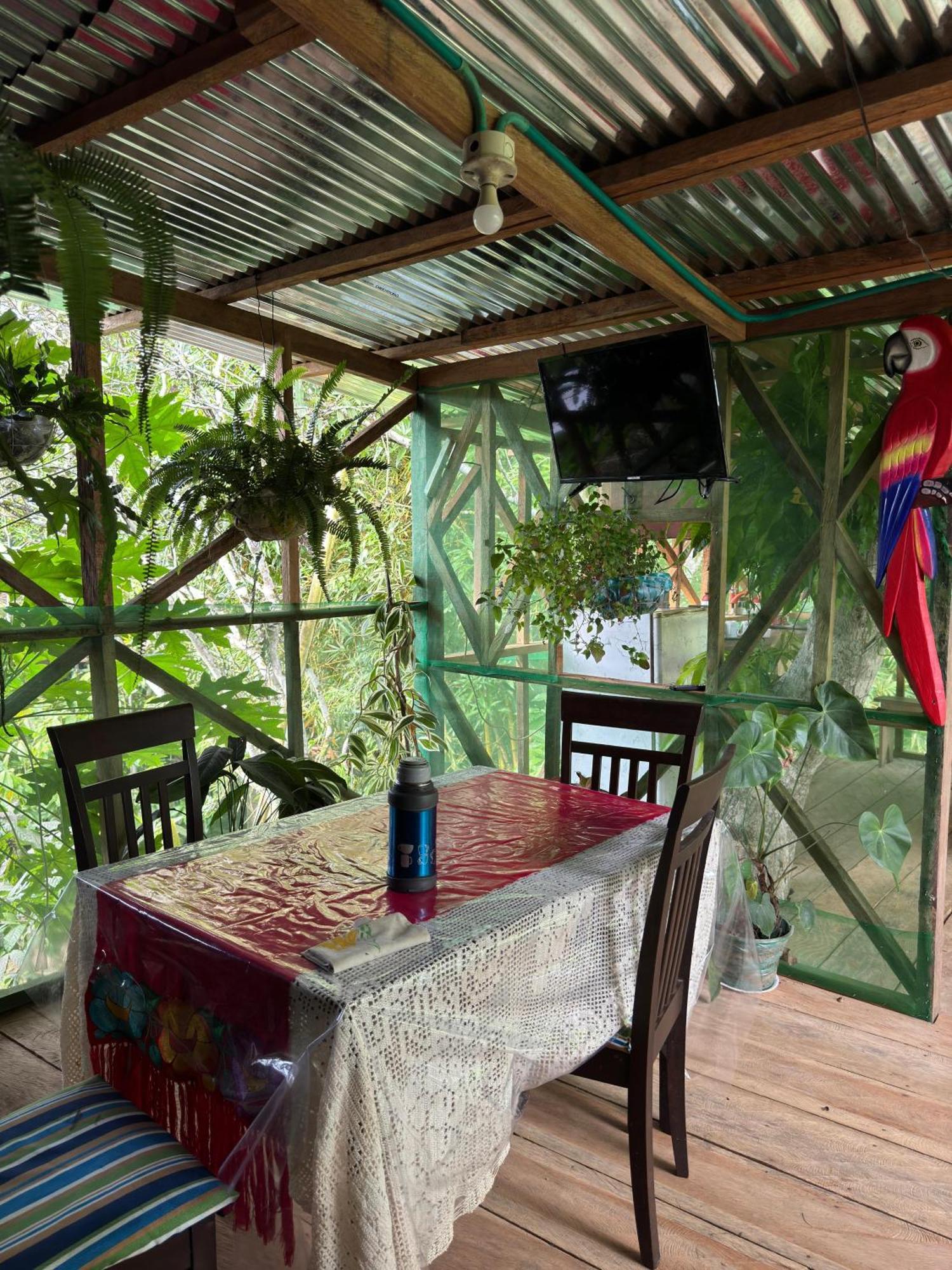 فندق Maiku Amazonas Puerto Nariño المظهر الخارجي الصورة